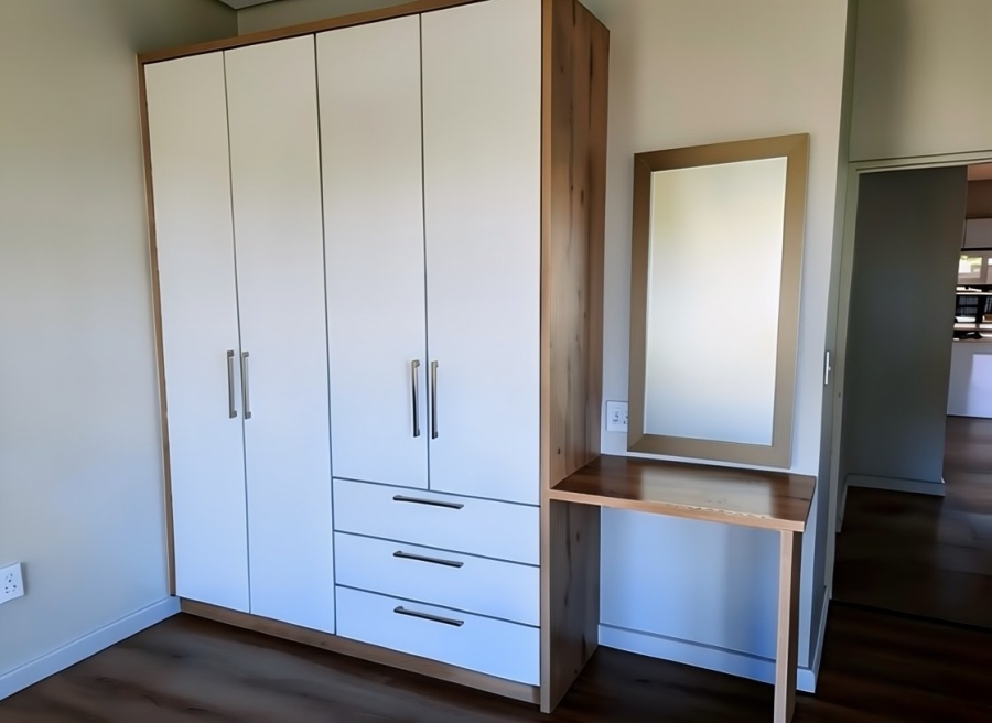 5 Bedroom Property for Sale in Sandown Western Cape